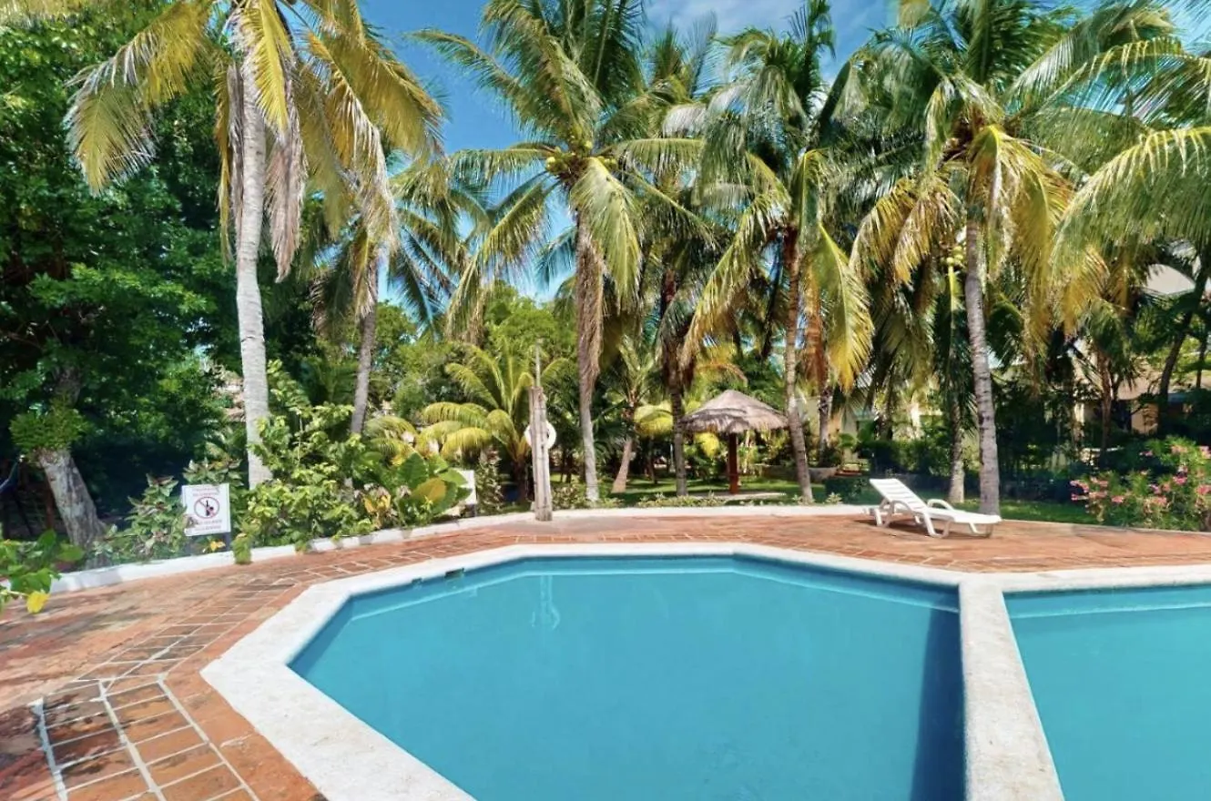 Lagoa Del Mar Cancun Apartment